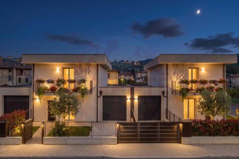 Rækkehus i Capriolo, Brescia, Capriolo - € 430.000 | Ref: ATL05.006 - foto 2