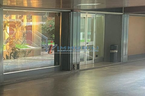 Erhvervsejendom i Milan, Milan, Milan - € 700.000 | Ref: MV428 - foto 3