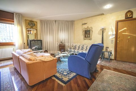 Villa i Prato, Prato, Prato - € 680.000 | Ref: DC680 - foto 1