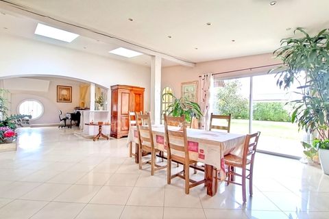 Villa a Hauterive, Allier, Hauterive - € 254.900 | Ref: 830037763450 - foto 3