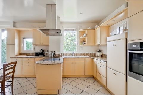 Villa a Hauterive, Allier, Hauterive - € 254.900 | Ref: 830037763450 - foto 7