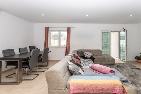 Villa i Seixal, Setubal, Seixal - € 425.000 | Ref: C0379-01005 - foto 3