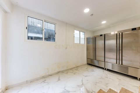 Erhvervsejendom i Amadora, Lisbon, Amadora - € 235.000 | Ref: C0483-01764 - foto 13