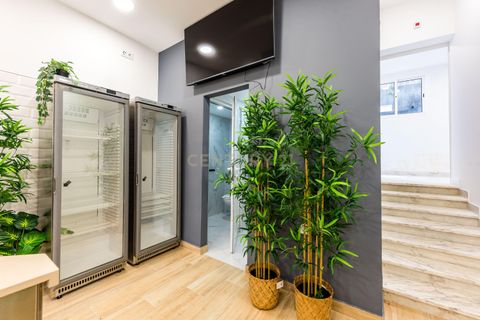 Erhvervsejendom i Amadora, Lisbon, Amadora - € 235.000 | Ref: C0483-01764 - foto 15