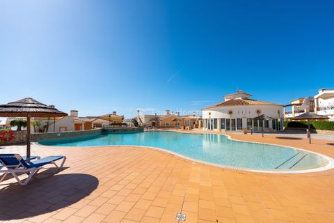 Villa i Budens, Faro, Budens - € 540.000 | Ref: LH084 - foto 13