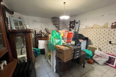 Byhus i Massa, Massa and Carrara, Massa - € 135.000 | Ref: 3629 - foto 2