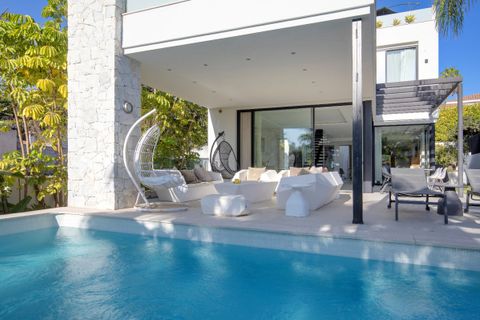 Villa i Guadalmina, Malaga, Guadalmina - € 1.995.000 | Ref: S24337 - foto 12