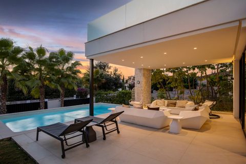 Villa i Guadalmina, Malaga, Guadalmina - € 1.995.000 | Ref: S24337 - foto 16