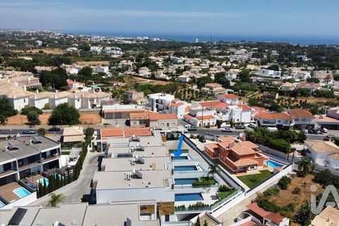 Byhus i Albufeira, Faro, Albufeira - € 998.000 | Ref: 145811 - foto 25