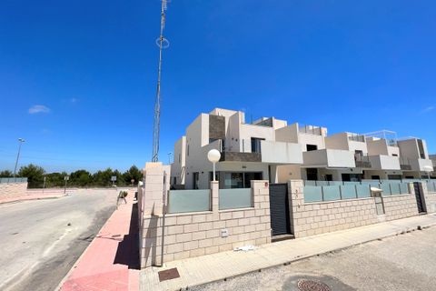 Villa i Punta Prima, Alicante, Punta Prima - € 555.000 | Ref: 770855 - foto 28
