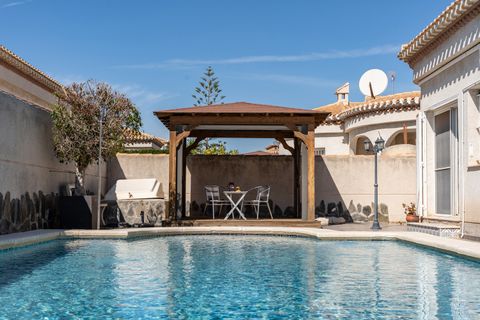 Villa i Playa Flamenca, Alicante, Playa Flamenca - € 585.000 | Ref: CM284 - foto 25