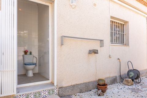 Villa i Playa Flamenca, Alicante, Playa Flamenca - € 585.000 | Ref: CM284 - foto 29
