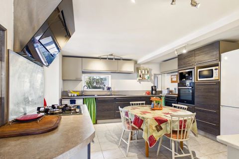 Villa a Réalmont, Tarn, Réalmont - € 315.000 | Ref: BVI84118 - foto 4