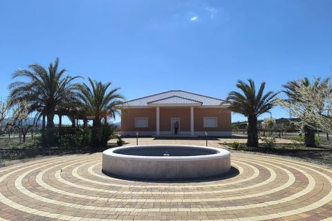 Villa i Pinoso, Alicante, Pinoso - € 595.000 | Ref: 61128 - foto 1