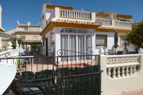 Byhus i Playa Flamenca, Alicante, Playa Flamenca - € 275.000 | Ref: v-27766 - foto 1