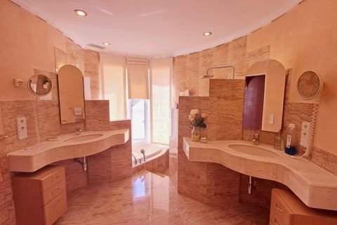Villa i Altea, Alicante, Altea - € 995.000 | Ref: HO700107 - foto 46