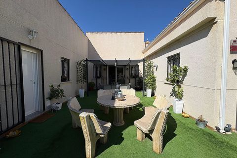 Villa a Biar, Alicante, Biar - € 299.995 | Ref: JJ7232 - foto 36