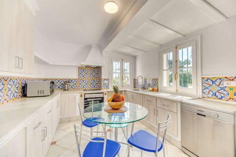 Villa a Marbella, Malaga, Marbella - € 1.300.000 | Ref: MBR0014 - foto 6