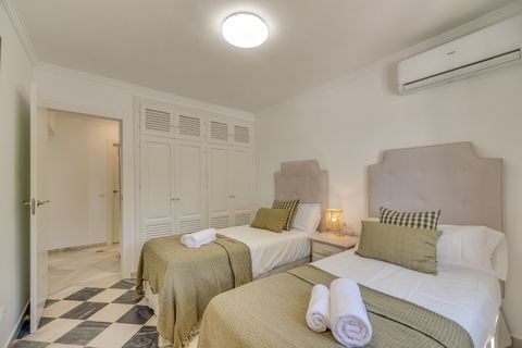 Villa a Marbella, Malaga, Marbella - € 1.300.000 | Ref: MBR0014 - foto 11