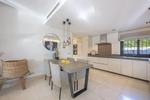 Villa i Marbella, Malaga, Marbella - € 1.995.000 | Ref: 428-05324P - foto 15