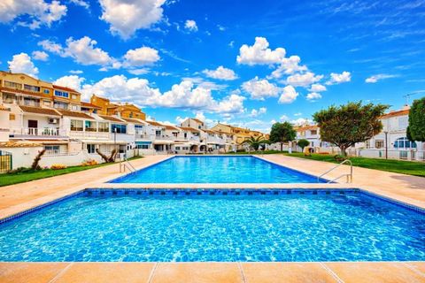 Byhus i Torrevieja, Alicante, Torrevieja - € 249.900 | Ref: MCO-88966 - foto 1