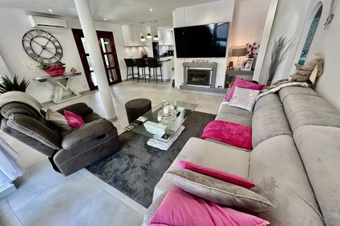 Villa a Cabo Roig, Alicante, Cabo Roig - € 799.000 | Ref: 770837 - foto 8
