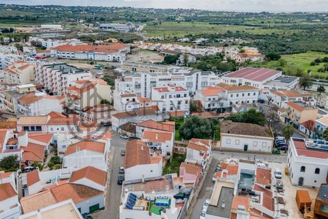 Villa i Lagoa, Faro, Lagoa - € 340.000 | Ref: City-26-22C - foto 11