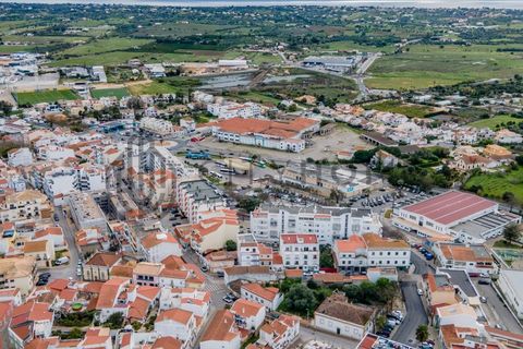 Villa i Lagoa, Faro, Lagoa - € 340.000 | Ref: City-26-22C - foto 12
