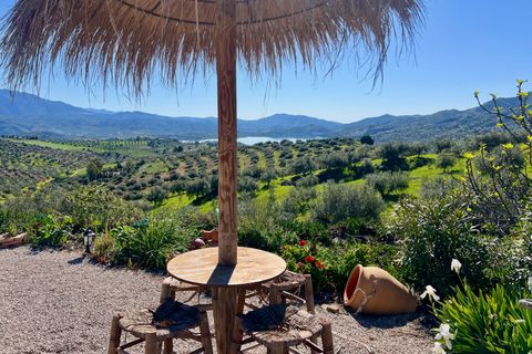 Villa i Vinuela, Malaga, Vinuela - € 425.000 | Ref: IRE2607 - foto 2