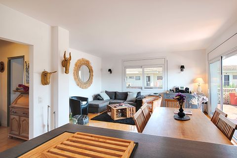 Lejlighed i Empuriabrava, Gerona, Empuriabrava - € 330.000 | Ref: W-02WQOI - foto 13