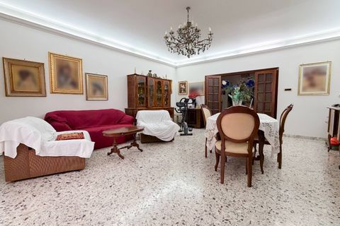 Lejlighed i Manfredonia, Foggia, Manfredonia - € 210.000 | Ref: VIA UMBERTO GIORDANO - foto 4