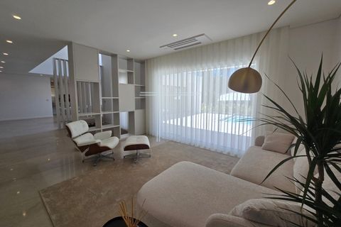 Villa i Almada, Setubal, Almada - € 2.690.000 | Ref: 14082 (3) - foto 14