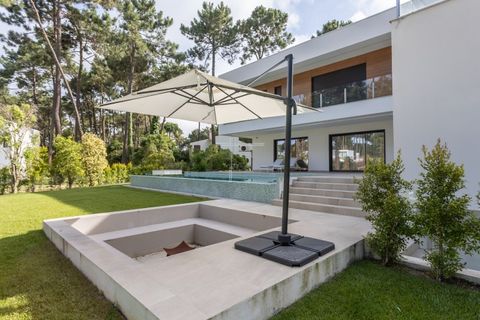 Villa i Almada, Setubal, Almada - € 2.690.000 | Ref: 14082 (3) - foto 40