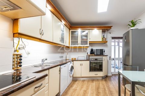 Lejlighed i Sintra, Lisbon, Sintra - € 345.000 | Ref: ZMPT586228 - foto 7