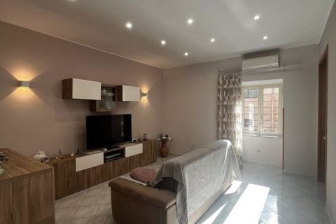 Lejlighed i Afragola, Naples, Afragola - € 135.000 | Ref: 196 - foto 1