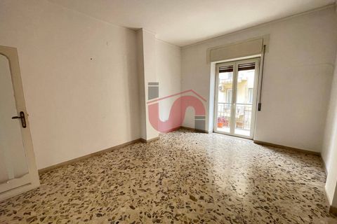 Apartamento en Benevento, Benevento, Benevento - € 550/mes | Ref: AA39846 - photo 3
