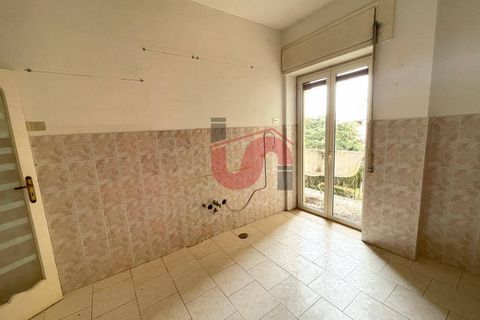 Apartamento en Benevento, Benevento, Benevento - € 550/mes | Ref: AA39846 - photo 4