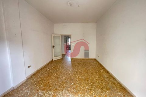 Apartamento en Benevento, Benevento, Benevento - € 550/mes | Ref: AA39846 - photo 8