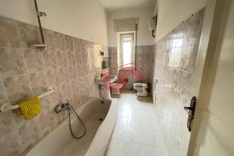 Apartamento en Benevento, Benevento, Benevento - € 550/mes | Ref: AA39846 - photo 11