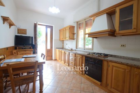 Villa i Massarosa, Lucca, Massarosa - € 260.000 | Ref: ES604 - foto 2