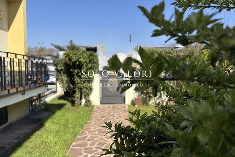 Villa a Castelfranco Veneto, Treviso, Castelfranco Veneto - € 270.000 | Ref: B466 - foto 8