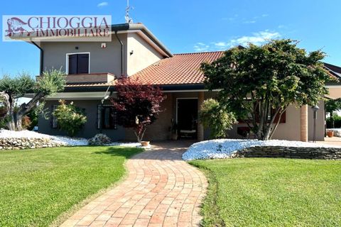 Villa i Loreo, Rovigo, Loreo - € 615.000 | Ref: 138 - foto 2