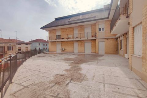 Leilighet i Porto San Giorgio, Fermo, Porto San Giorgio - € 265 000 | Ref: AQ05 - foto 2