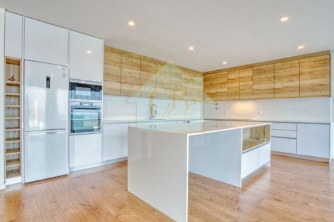 Villa a Matacaes, Lisbon, Matacaes - € 620.000 | Ref: CAS_198 - foto 7