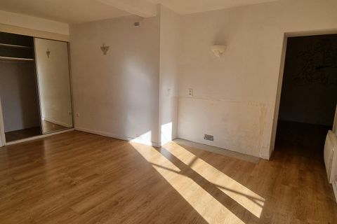 Villa in Arles, Bouches-du-Rhone, Arles - € 250.000 | Ref: VM926-ACTIVPATRIMONIA - foto 8