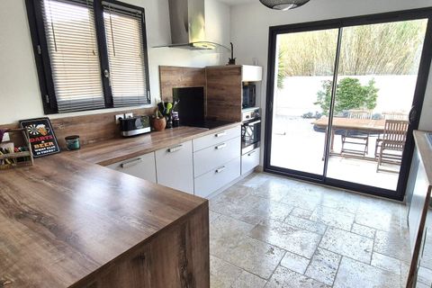 Villa in Arles, Bouches-du-Rhone, Arles - € 288.000 | Ref: VM1111-ACTIVPATRIMONIA - foto 4