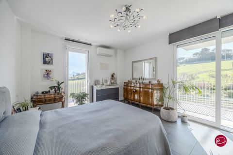 Villa a Santarcangelo Di Romagna, Rimini, Santarcangelo Di Romagna - € 480.000 | Ref: S-C2-035 - foto 25