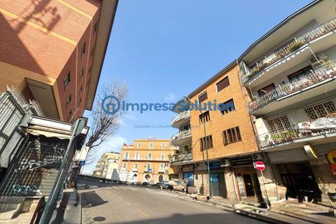 Erhvervsejendom i Naples, Naples, Naples - € 95.000 | Ref: vomero.d - foto 1