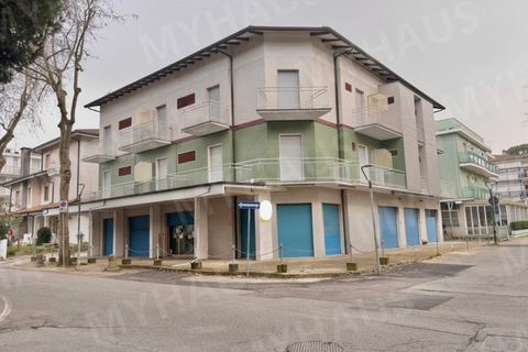 Villa i Cesenatico, Forli-Cesena, Cesenatico - € 1.400.000 | Ref: palazzina mare - foto 4