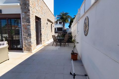 Villa a Torrevieja, Alicante, Torrevieja - € 330.000 | Ref: C797/3390 - foto 31